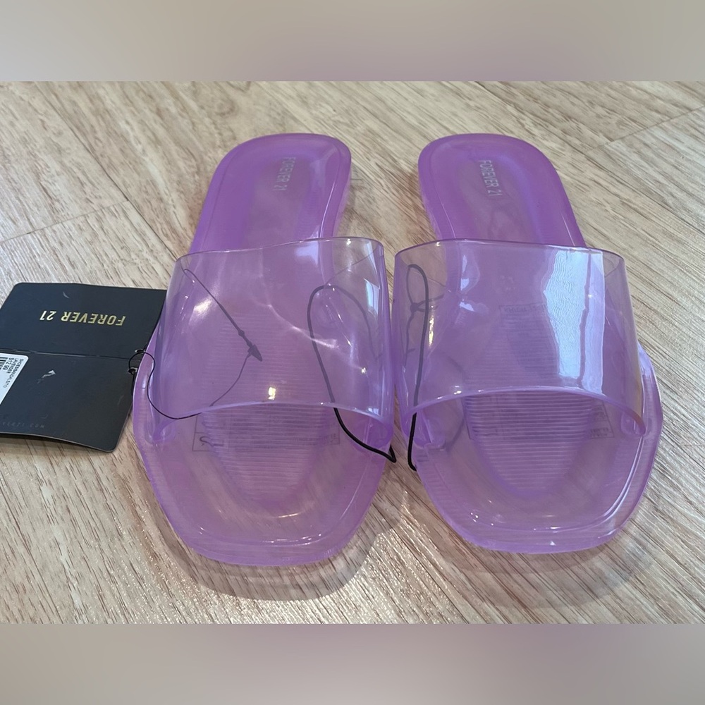 Forever 21 sandal transparent purple Size 7